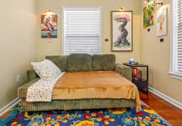 The Gallery" - Artful Stay in Downtown St Pete - Image 5