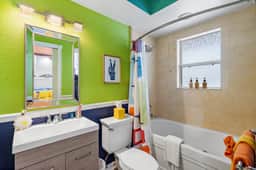 Itz a Vibe! 1 Bdrm Condo With W/D - Image 3