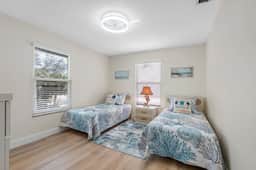 Joe's Beach House | Walk to IRB | Family Friendly - Image 5